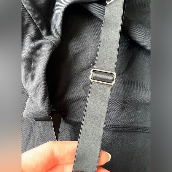 Babaton Aritiza Contour Black Classic Night Out Spaghetti Strap Bodysuit Medium - Picture 4 of 6